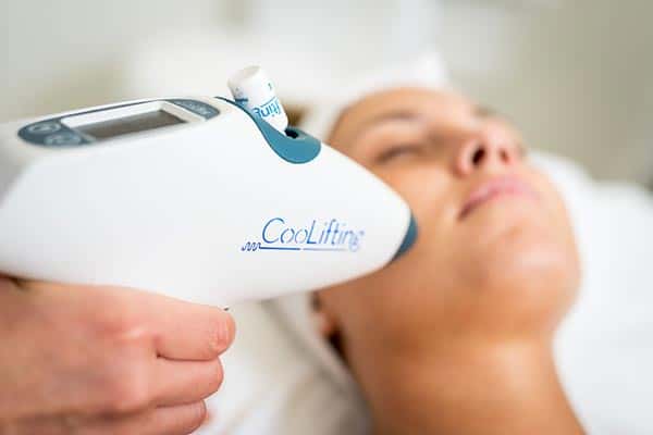 Bonnys Beauty - Huidverbetering - CooLifting Cryotherapie Bonys Beauty - CooLifting Cryotherapie